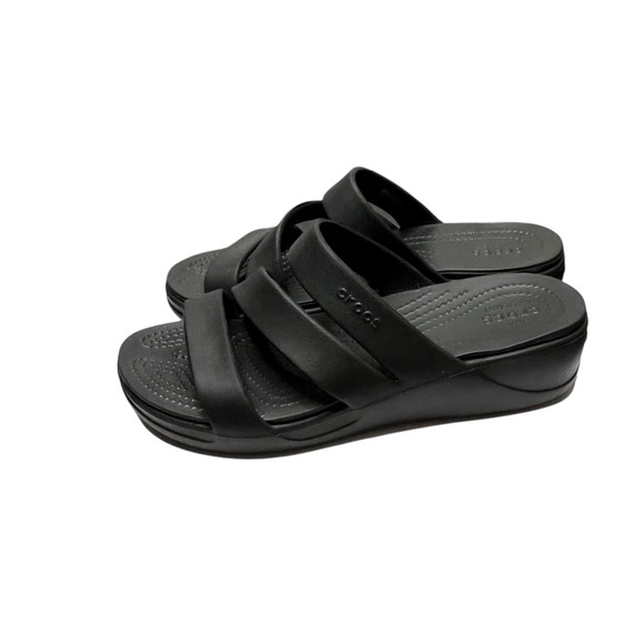CROCS Monterey Strappy Platform Slip On Sandal Wo's 8 Black Wedge Heel NWOT - Picture 1 of 9